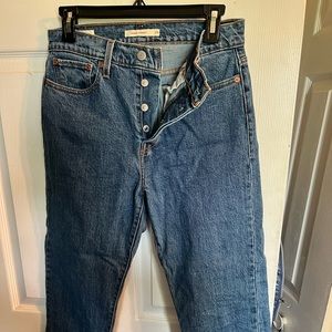 Levis ankle jeans